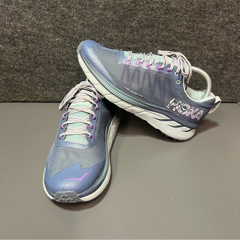 HOKA Women's Challenger ATR 4 Size 8.5
